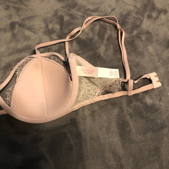 VS Caged light pink bralette 32D - Picture 3 of 4